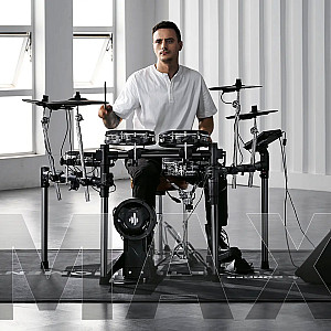 Donner BEAT MAX Electronic Drum Set with 5 Drum and 4 Cymbal 